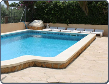 piscine-non-légalisée Legalization of a Pool