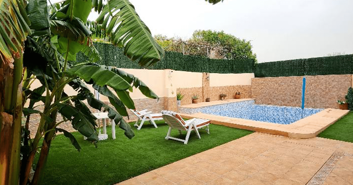 Swimming pool of a house in Gandia